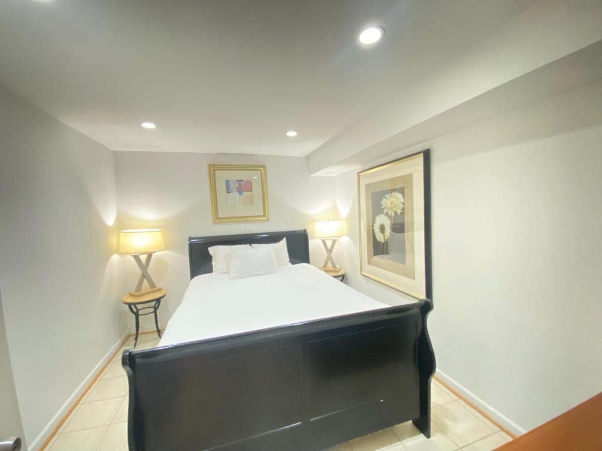 Comfy Basement Home 2 Bdrm1Den 3Queen Beds Washington Exterior photo